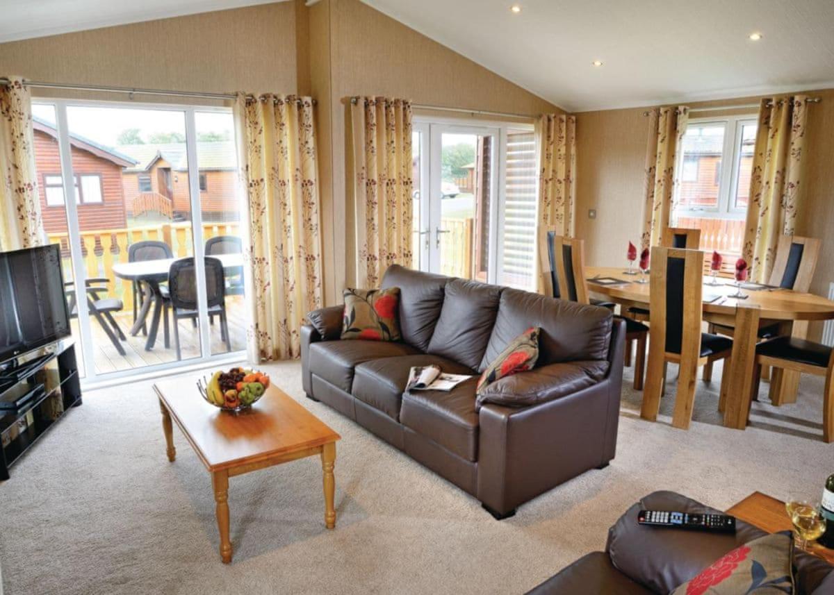 South Lakeland Leisure Village Hornby  外观 照片