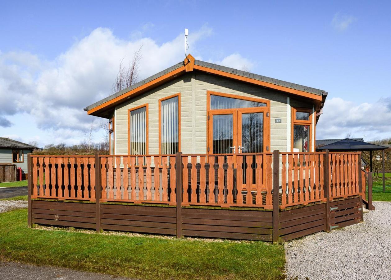 South Lakeland Leisure Village Hornby  外观 照片