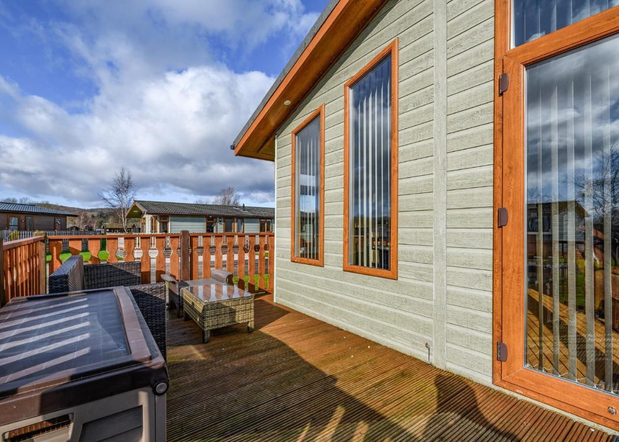 South Lakeland Leisure Village Hornby  外观 照片